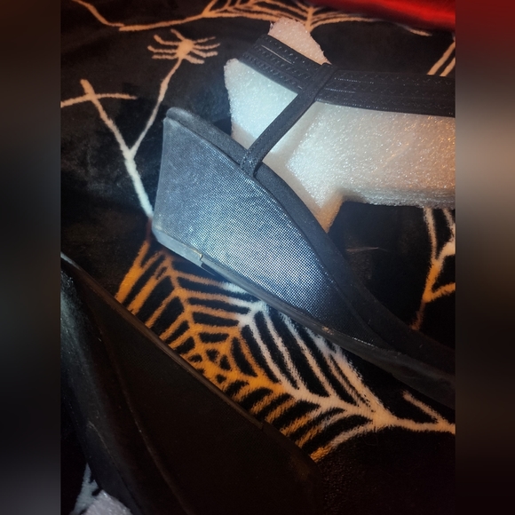 Black Jeweled High Heels - Picture 8 of 9